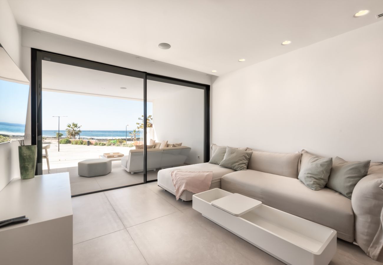 Huis in Arona - Infinity 0.8 LUXE ZEEZICHT 2B
