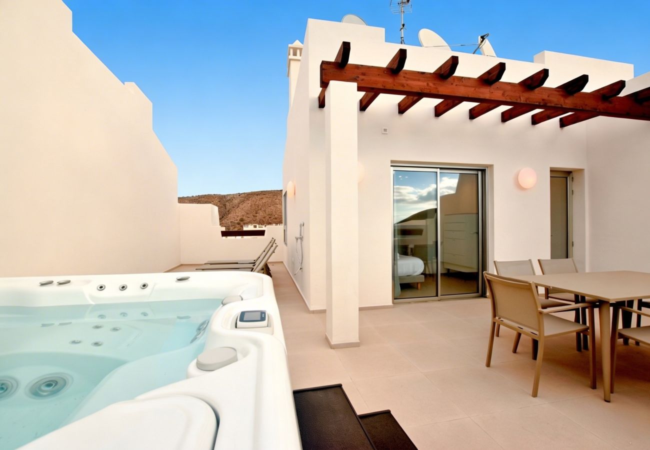 Huis in Arona -  Jardines - Bentago 3.3 JACUZZI & NATURE RESERVE VIEW 2B