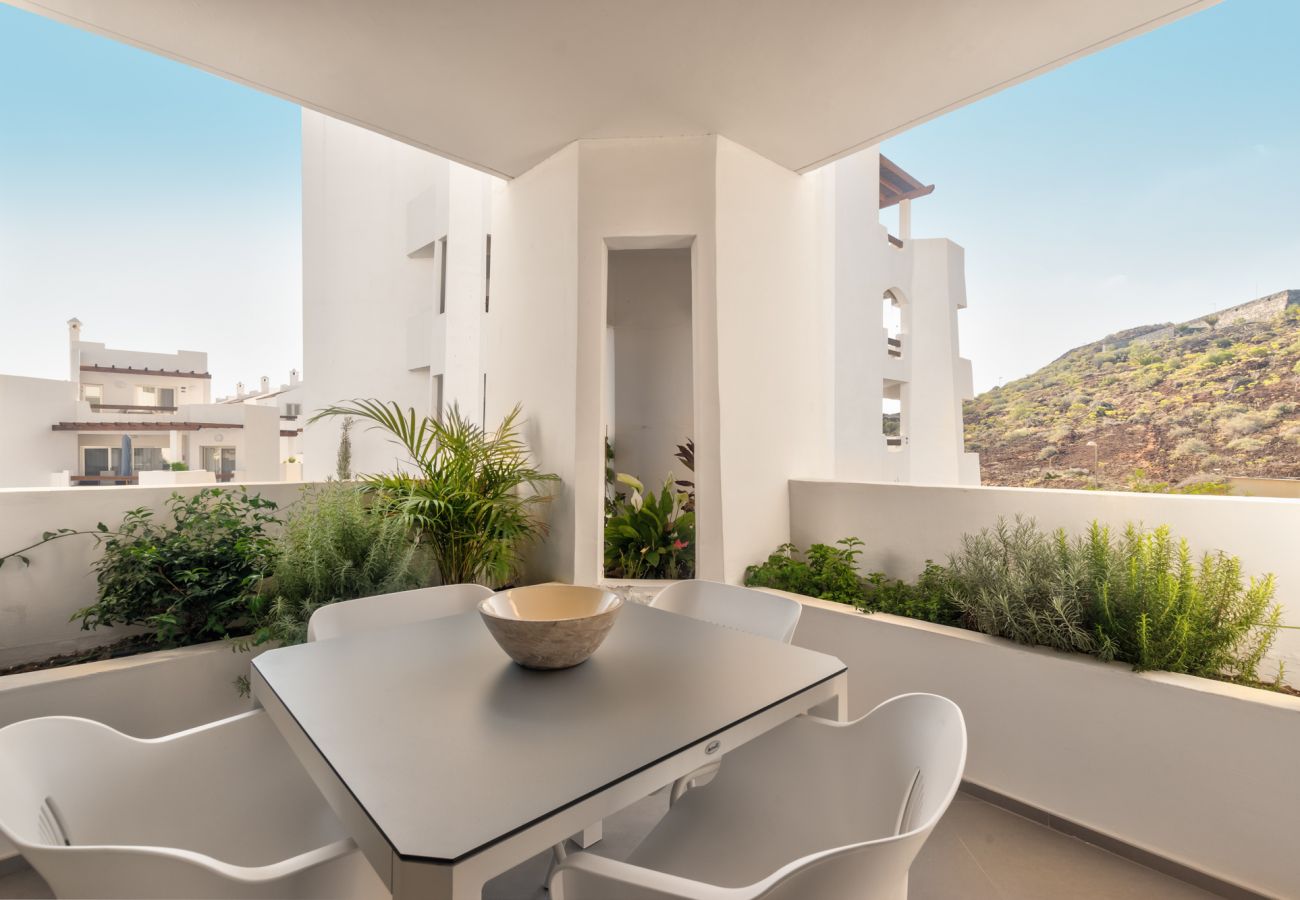 Spacious terrace views of the mountain