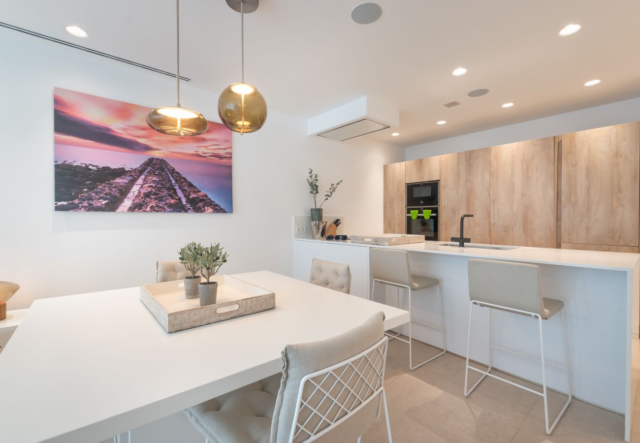 Bright dining room