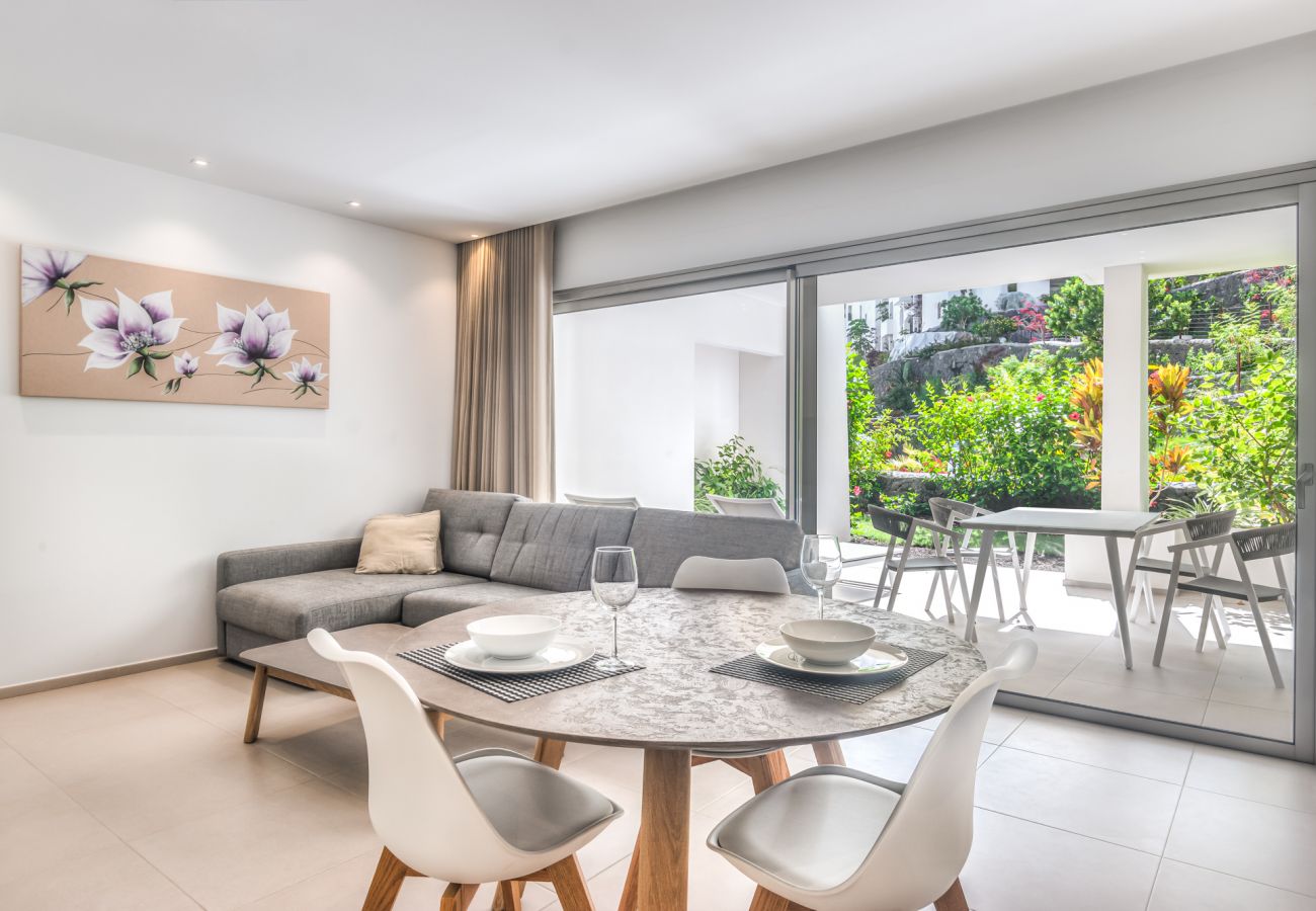 Living room large terrace