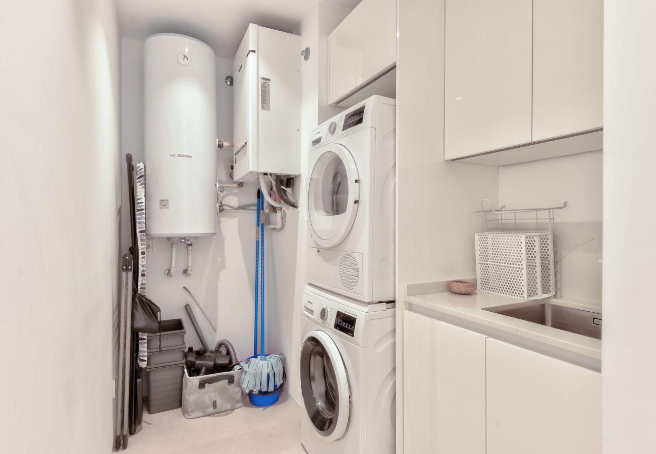  Laundry room with washer and dryer  