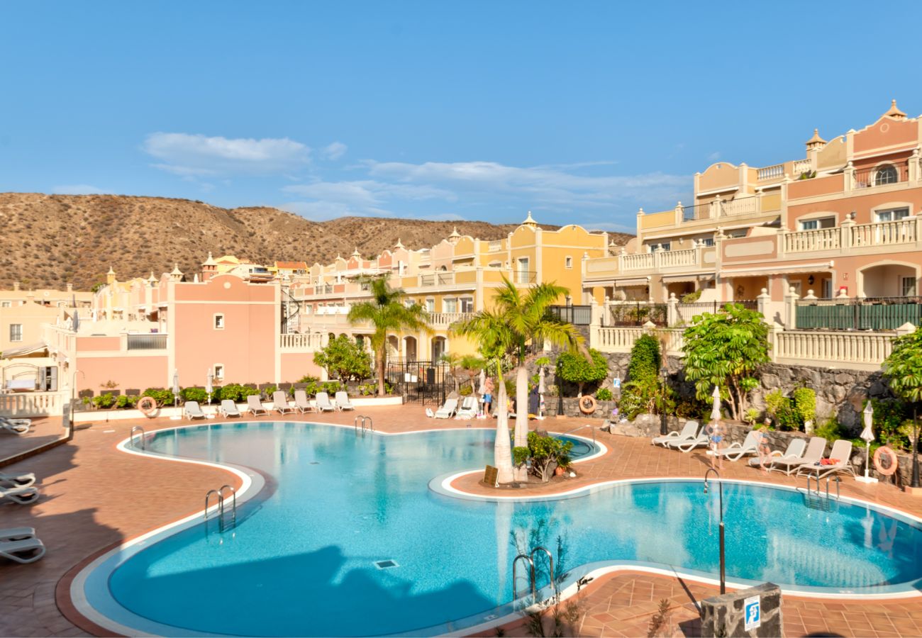 House in Arona - Paraiso B18 PENTHOUSE WITH STUNNING SEA VIEW & LARGE TERRACES